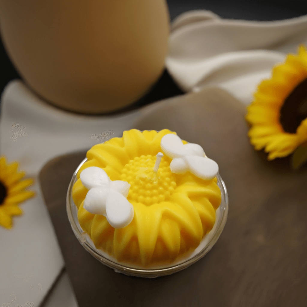 Handmade Sunflower Bee Candle - Scent Fushion