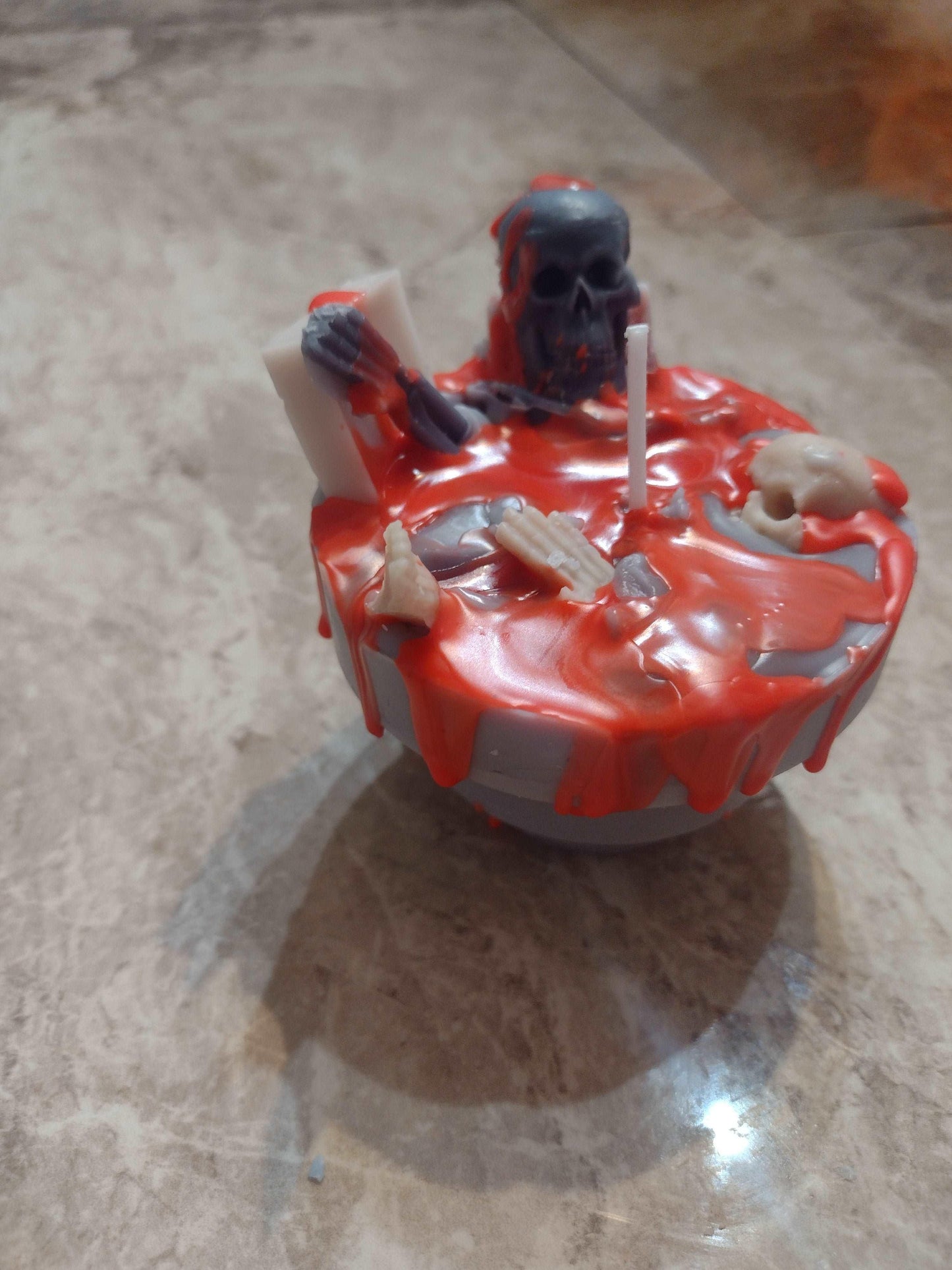 Spooky Gothic Skull Candle - Scent Fushion