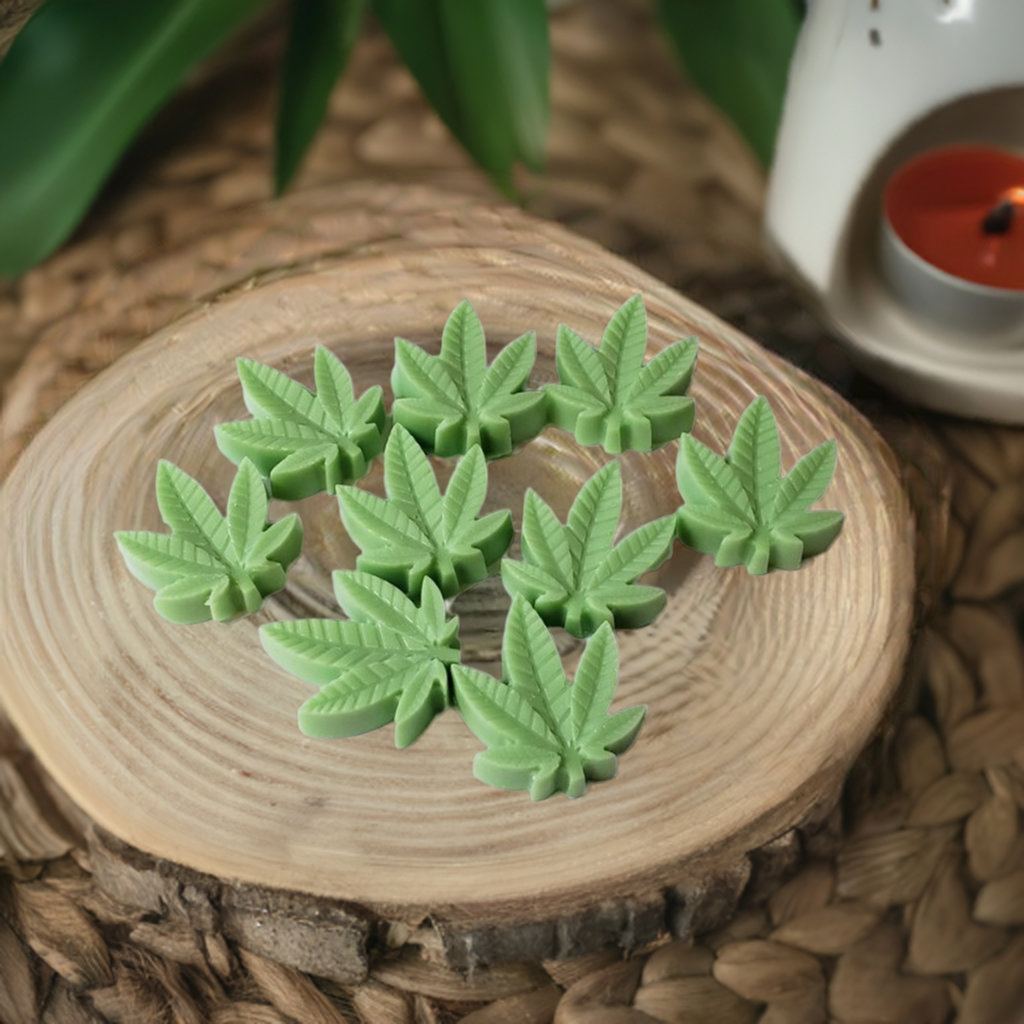 Long-lasting Marijuana Scented Wax Melts to relax and soothe your senses without an open flame.