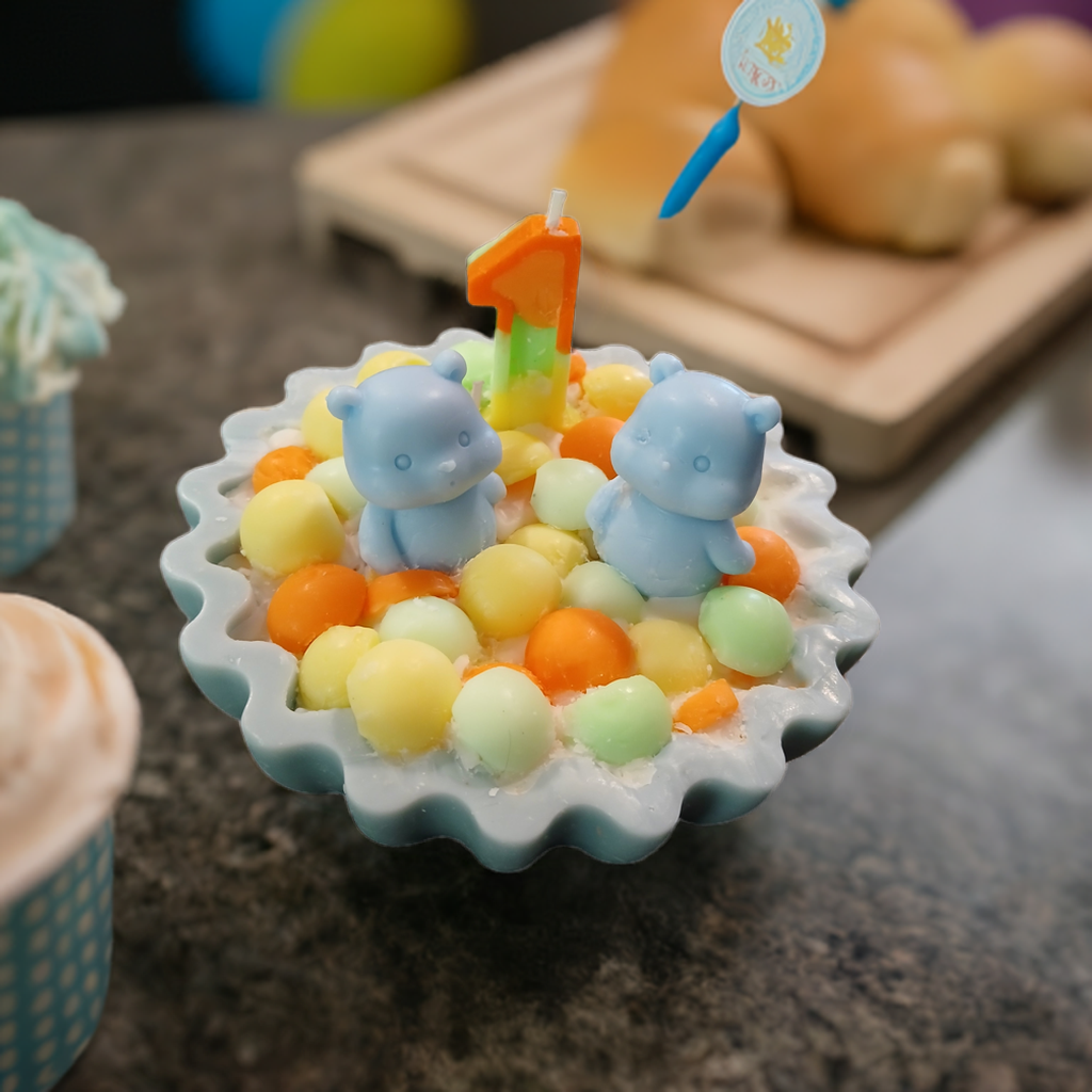 A delightful birthday bear candle in a decorative bowl, with a joyful expression and party hat, perfect for kids 1-8 years old Scent Fushion Candles