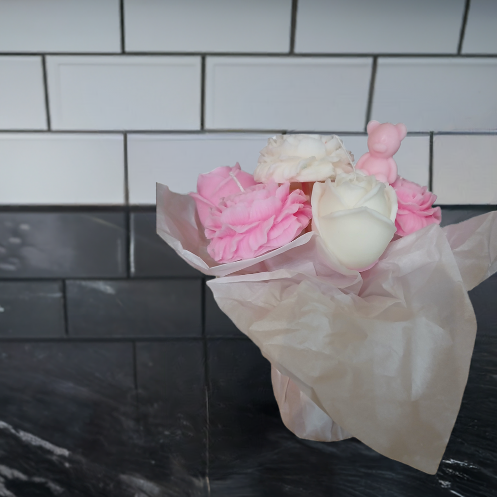 Luxury Peony Flower Candles with Tiny Bear Design by Scent Fushion Candles