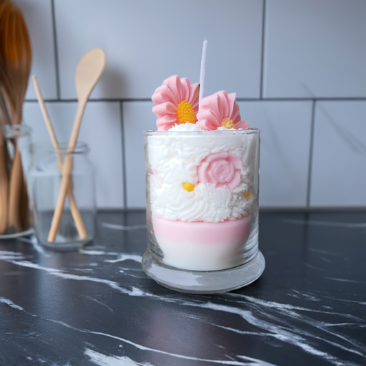 Scent Fushion Candles – Vanilla soy wax candle made with sunflower wax for a long-lasting, soothing aroma