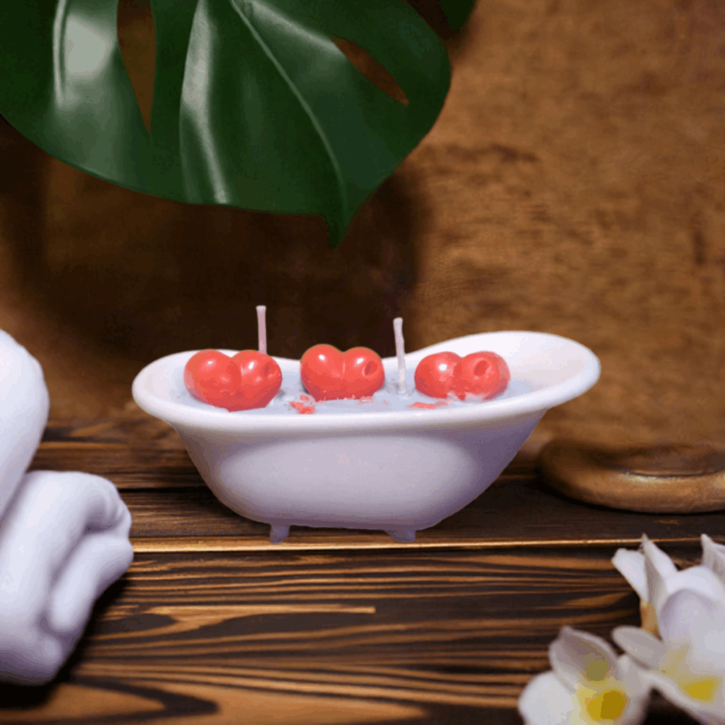 Bathing in Love Heart Candle - Scent Fushion